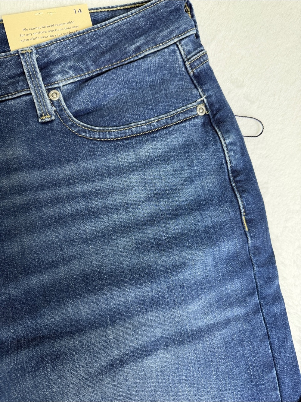 NYDJ Teresa Wide Leg Jeans in Medium Blue Denim Size 14 - Picture 4 of 9